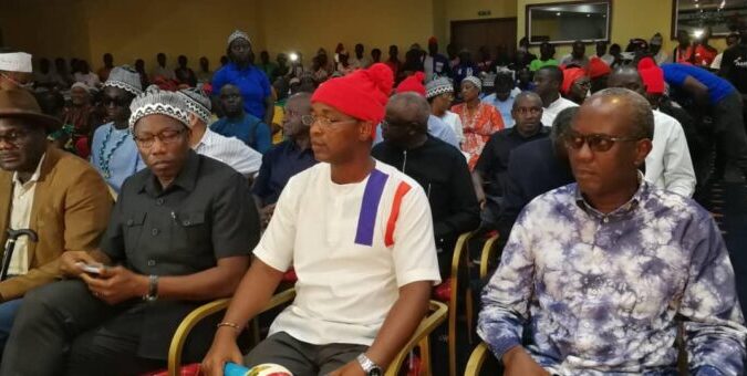 Guinée-Bissau : les coalitions PAI-TR et API appellent les forces armées à défendre la Constitution